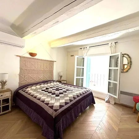 Maison De Village Charme Centre Avec Rooftop - Fr-1-728-22 * Saint-Tropez